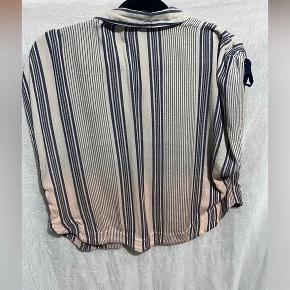 Free people short sleeve top - Picture 4 of 7